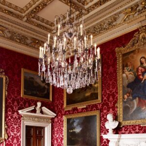 Interior-Objects-Vaughan-Designs-Kington-Chandelier-CL0218-BZ