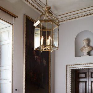 Interior-Objects-Vaughan-Designs-Regency-Hall-Lantern-CL0032-BR-3