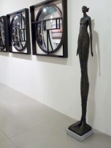 Interior-Objects-Tom-Corbin-Sculpture-WomanI_ins